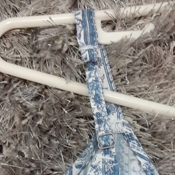 Tank Top - Picture 6 of 7